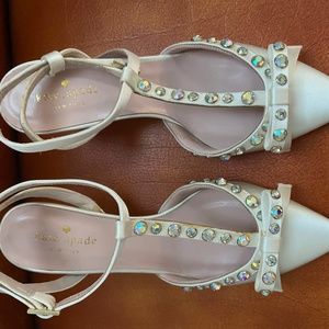 KATE SPADE OF NEW YORK SATIN AND CRYSTAL DESIGNER SHOES MADE IN ITALY
